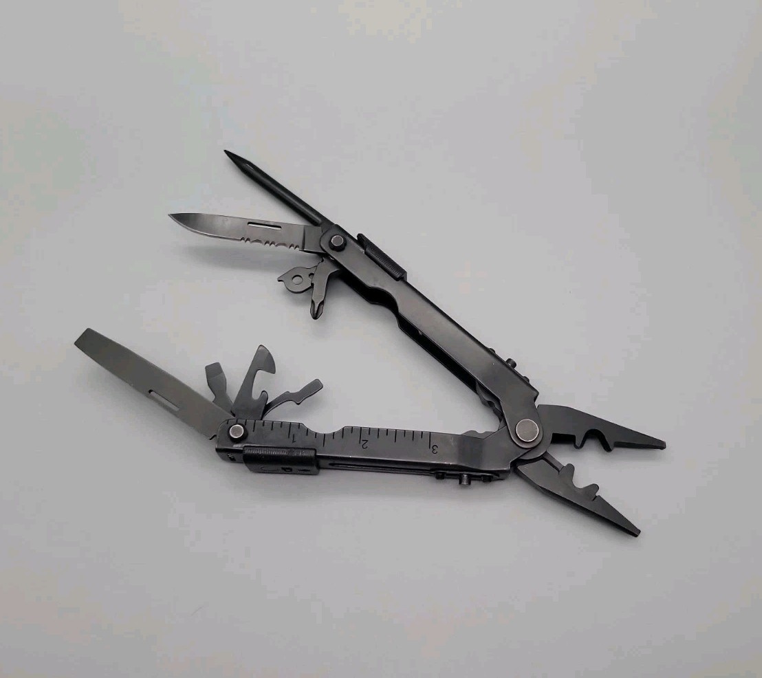 Gerber DET MP600 Multi-Plier Multi-Tool – DISCONTINUED – C-4 Punch, Cap Crimper