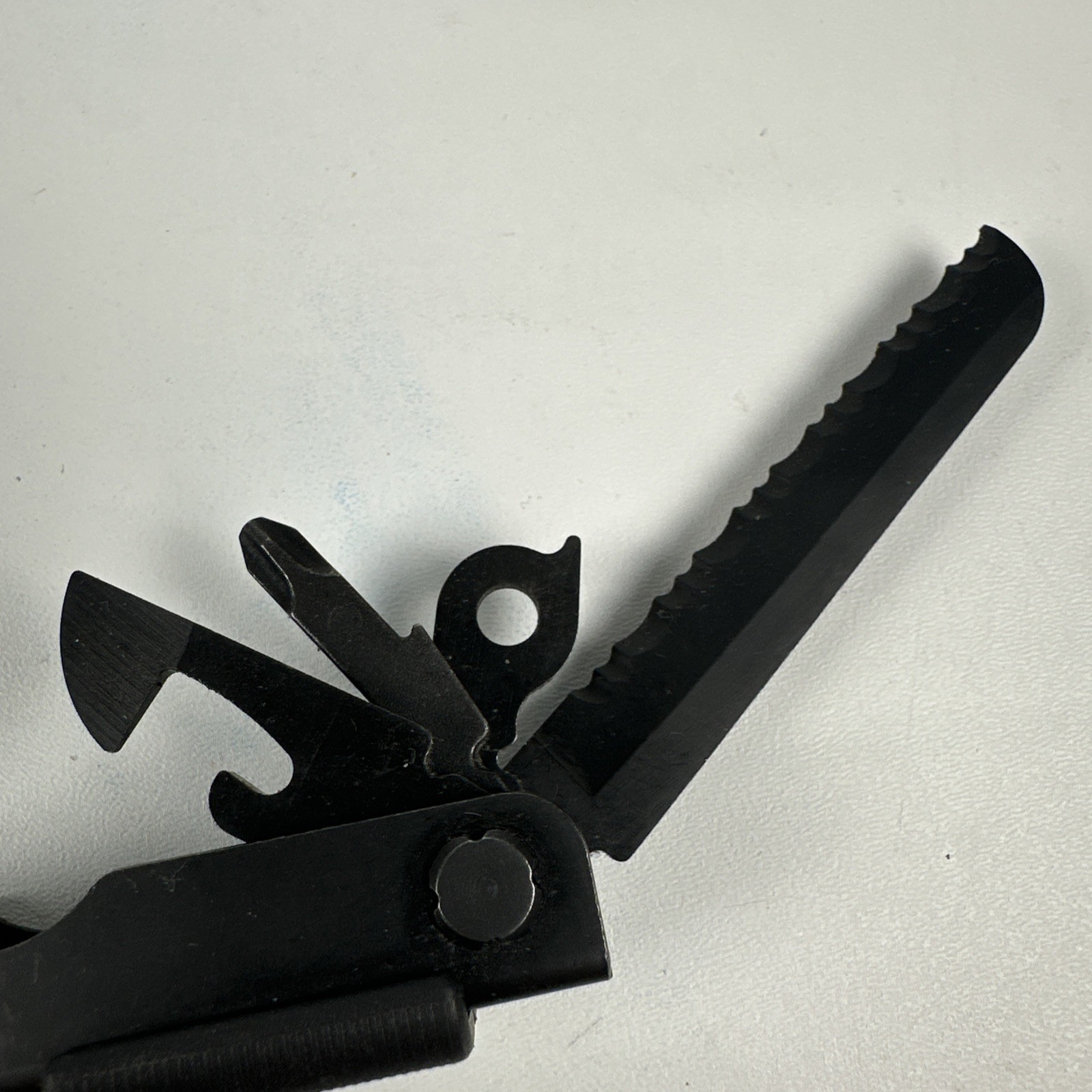 GERBER MP600 USA BLACK OXIDE MULTI TOOL, KNIFE, PLIER, SCREWDRIVER G07550N