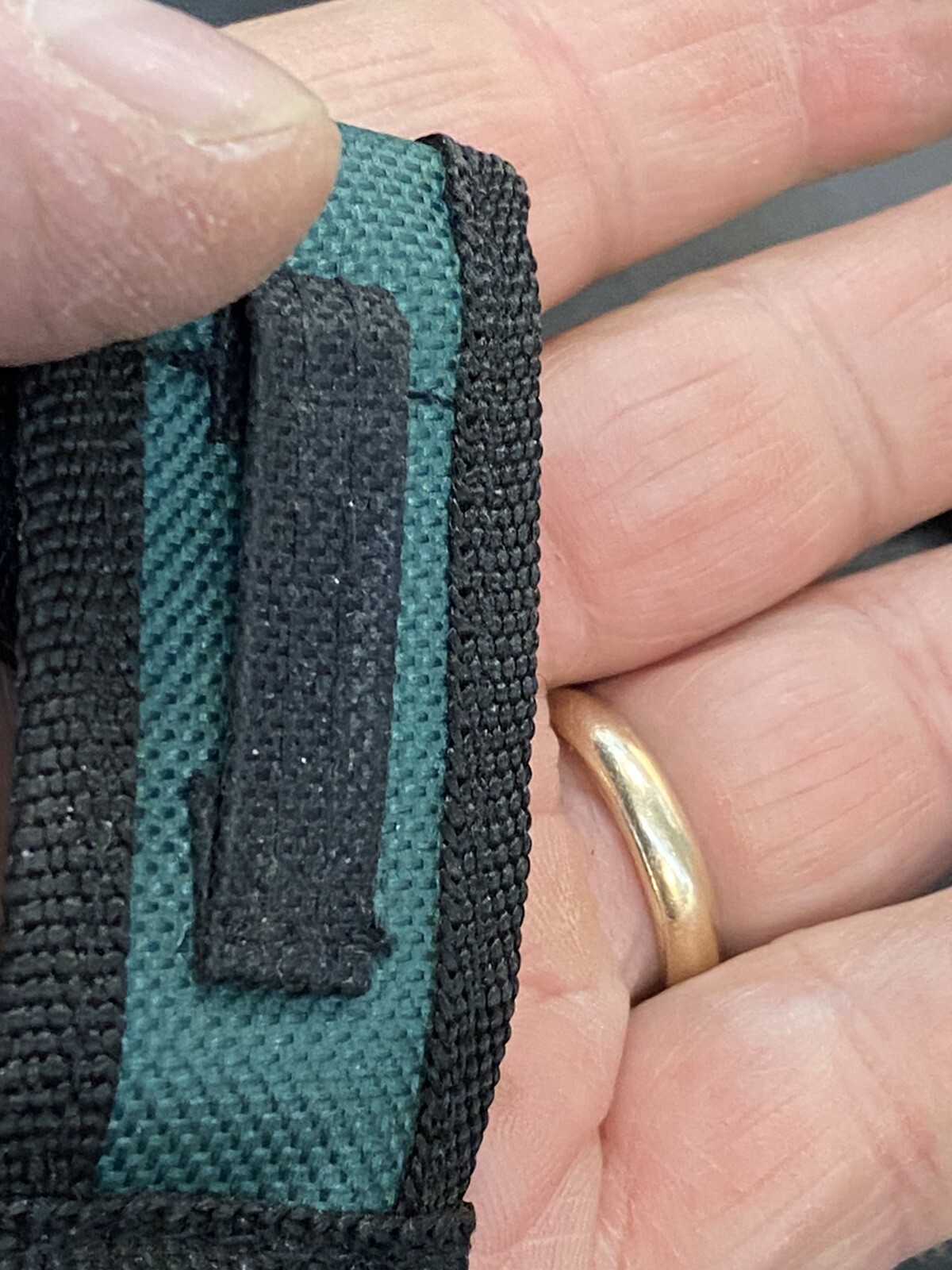 Tiny Pocket Size 2-1/2” Long Multi tool With Pouch