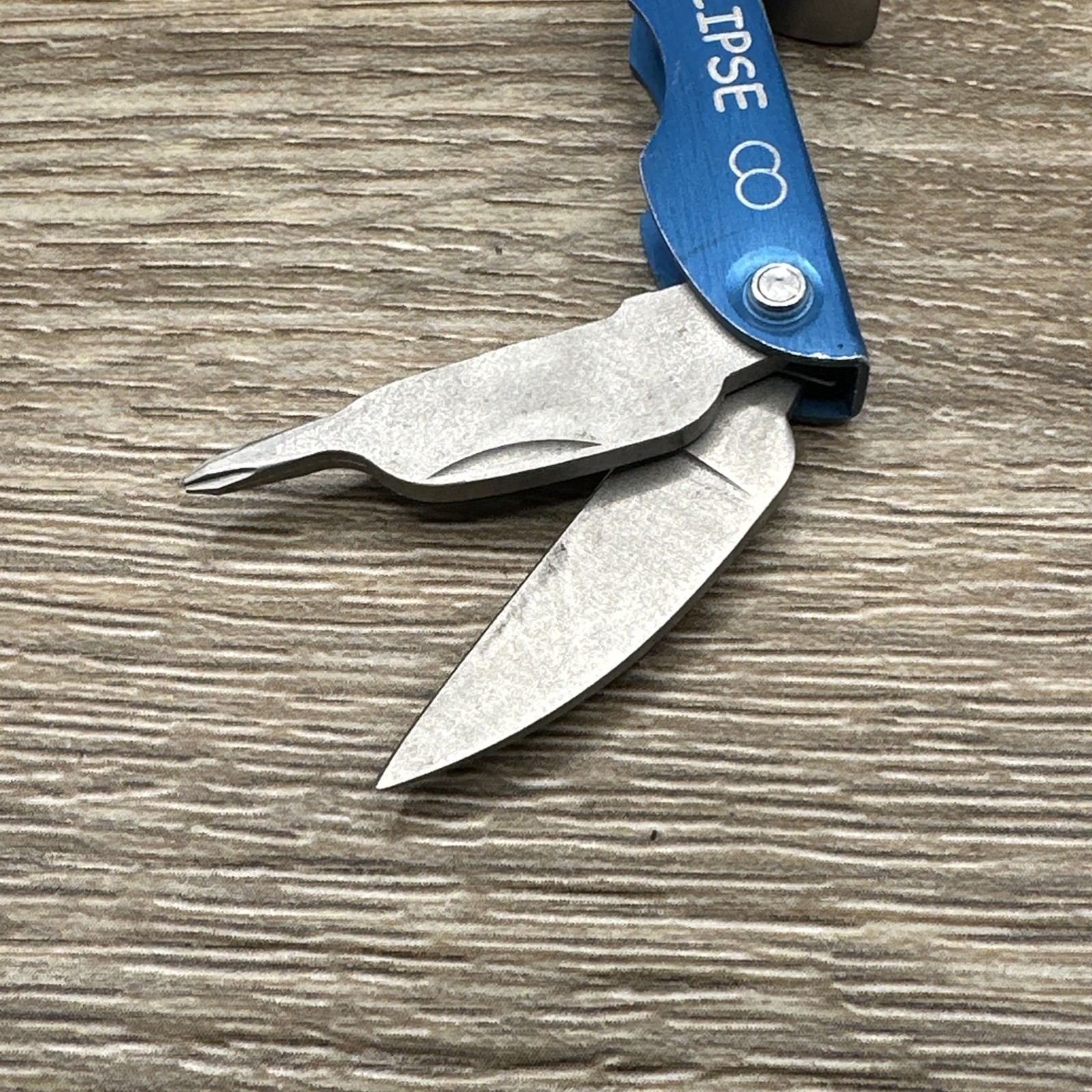 Gerber Eclipse Fiskars Multitool Scissors File Knife Screwdriver Bottle Opener