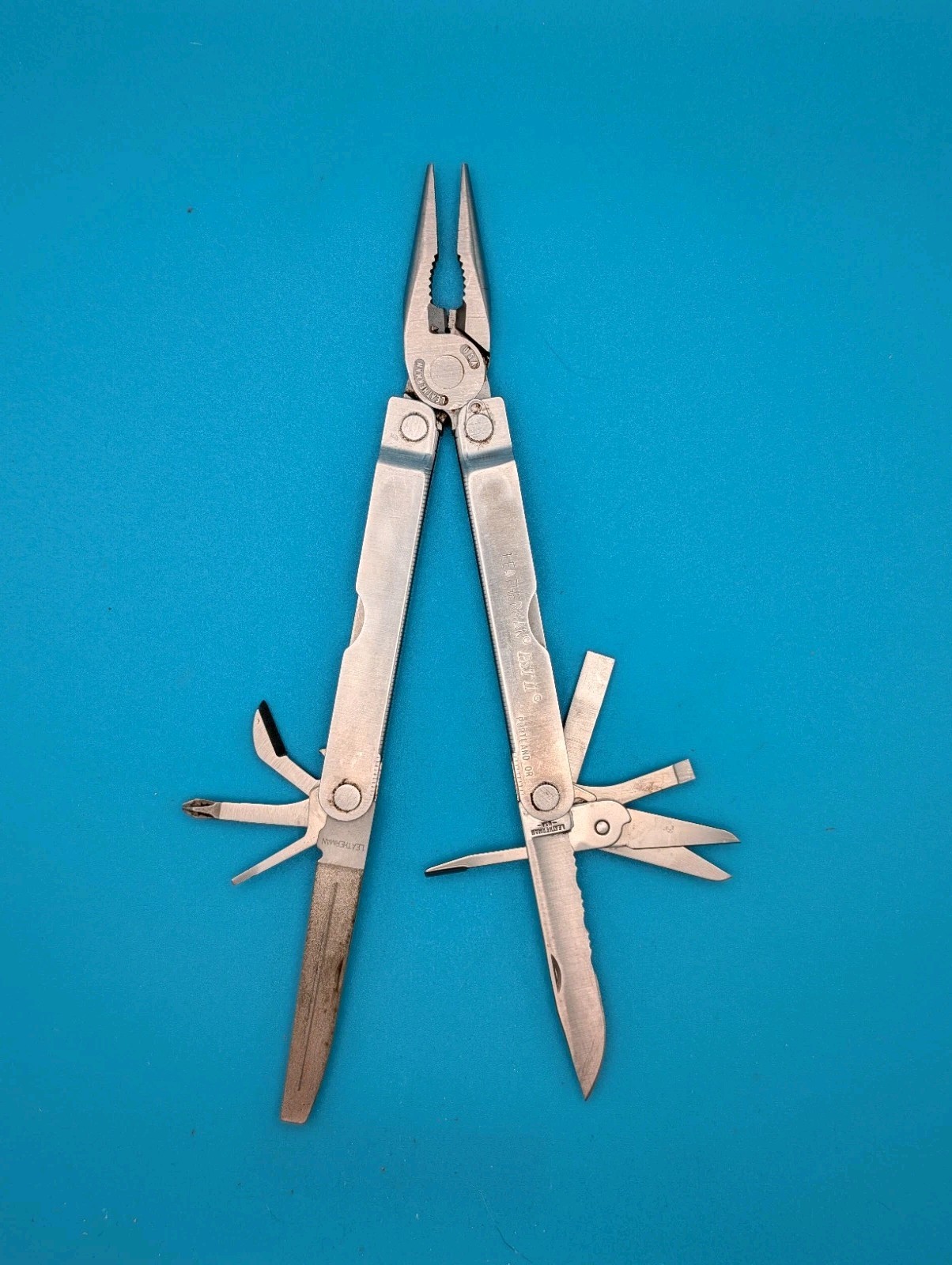 Leatherman PST 2 Multi Tool! 03/01 date stamp! Fast Shipping!