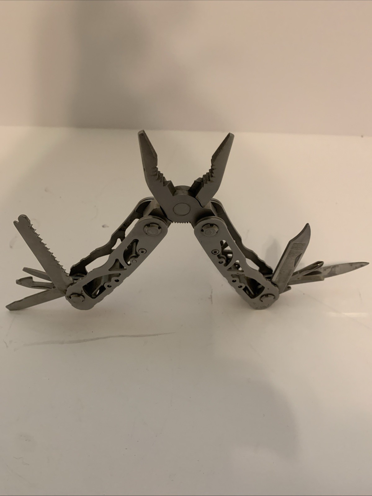 Husky Multi Tool 3.5” 8 Tools In 1 Including Plier, Blade, Awl, File,openers,etc