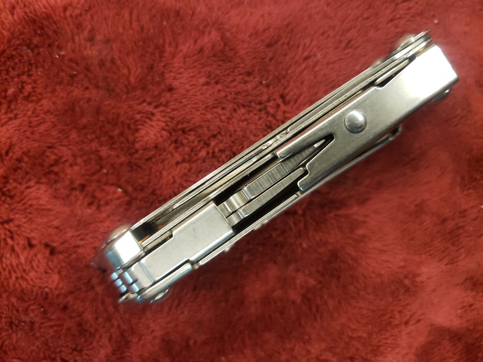 Leatherman Wingman Multi Tool 1223 Date Code