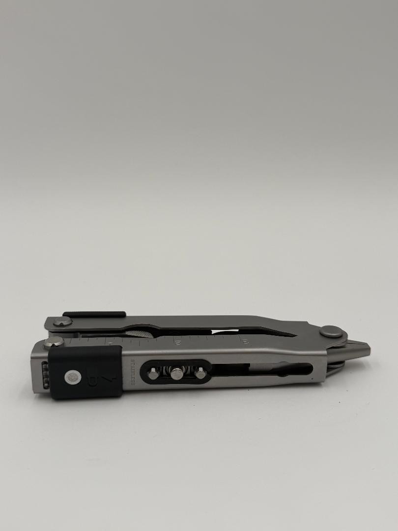 Gerber Gear MP600 Multi-Plier Multitool – Made in USA – Stainless Steel