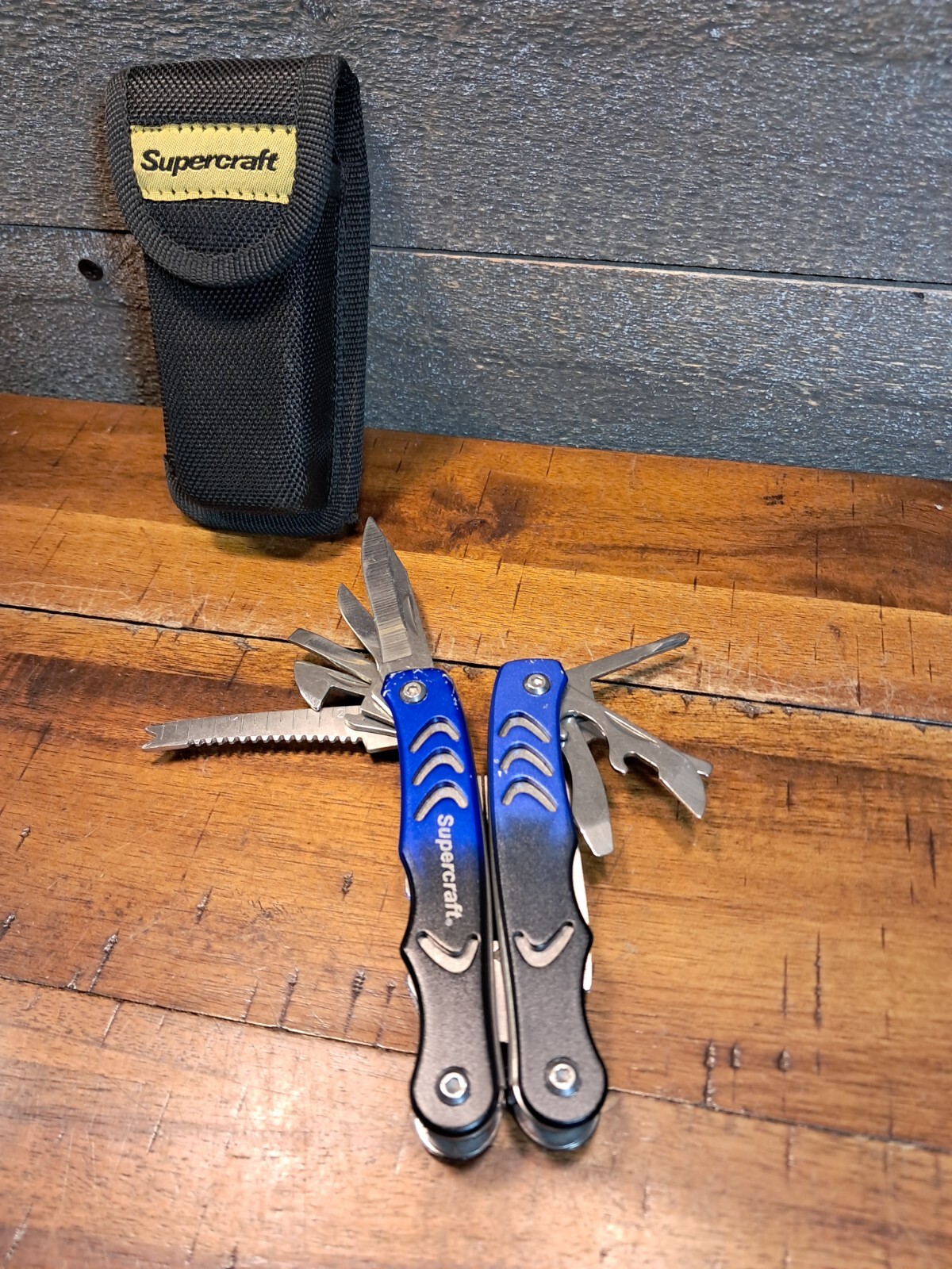Multi Function Tool SuperCraft – 13 Functions – Fishing Hunting Cutting Camping