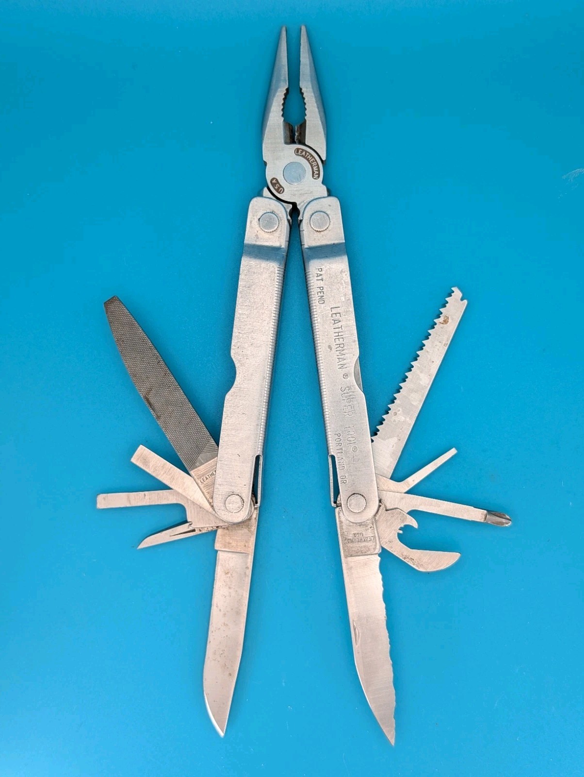 LEATHERMAN Super TOOL Multi Function Tool PLIERS, Stainless! 11/97 DATE