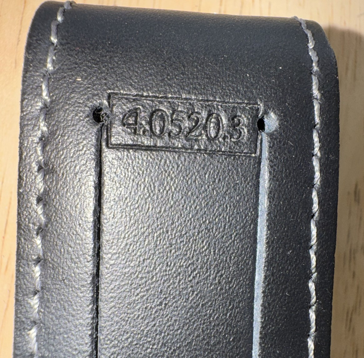 Victorinox 4.0520.3 Leather Pouch Sheath Swiss Army Pocket Knife 2-4 layer