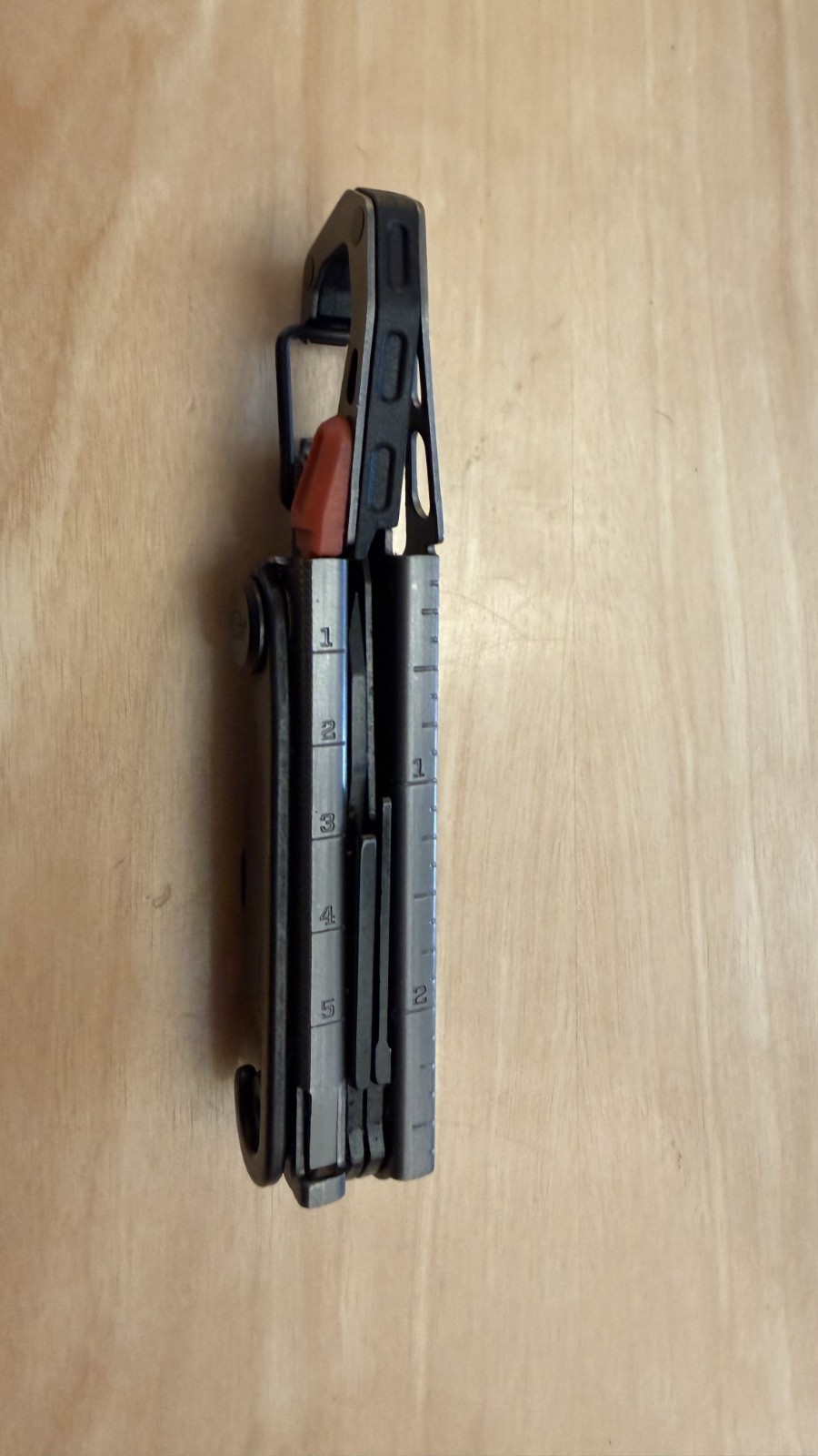 Gerber Stakeout Camp Tool Multitool