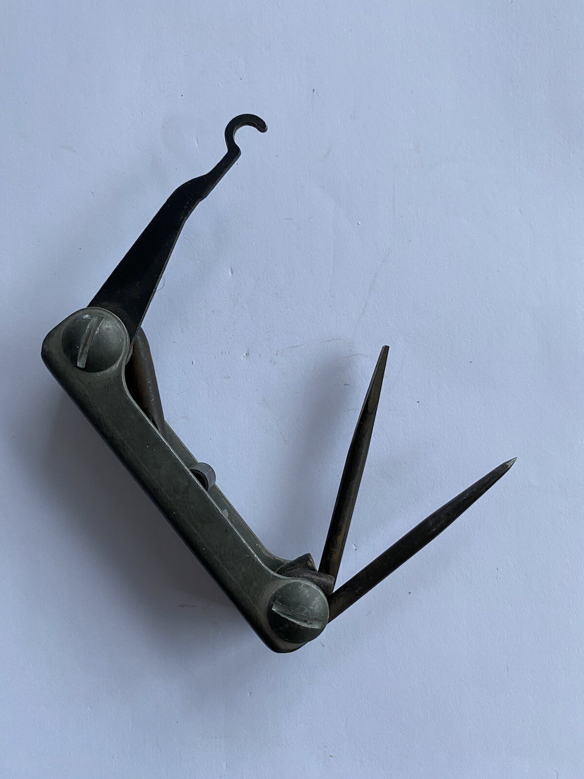 Vintage K-D # 137 Multitool USA 3 1/2″ Phillips Straight Screwdrivers Pick Hook