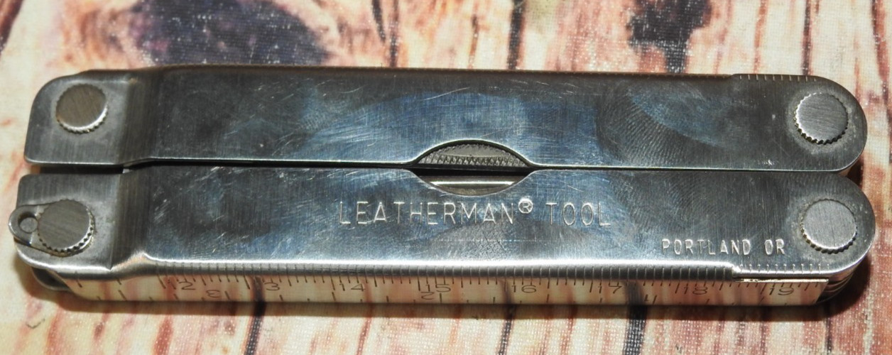 VTG Vintage Leatherman Tool 9 Multitool With Original Leather Sheath