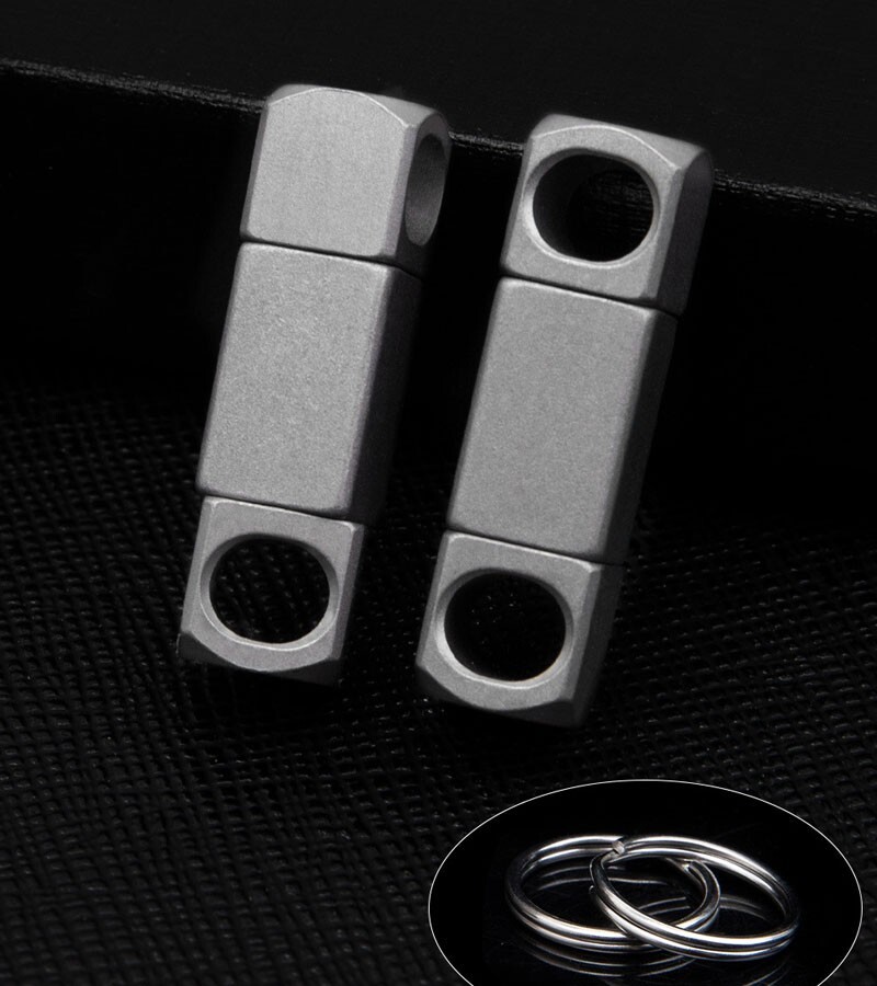 EDC 360° Rotate Titanium Alloy Keychain Portable Double Keyrings Pendant Tool