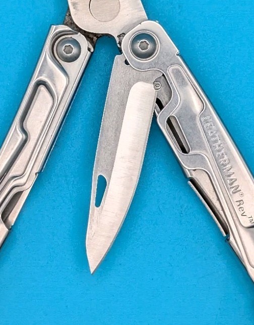 Leatherman Rev 3.8″ Multi-Tool, Stainless!