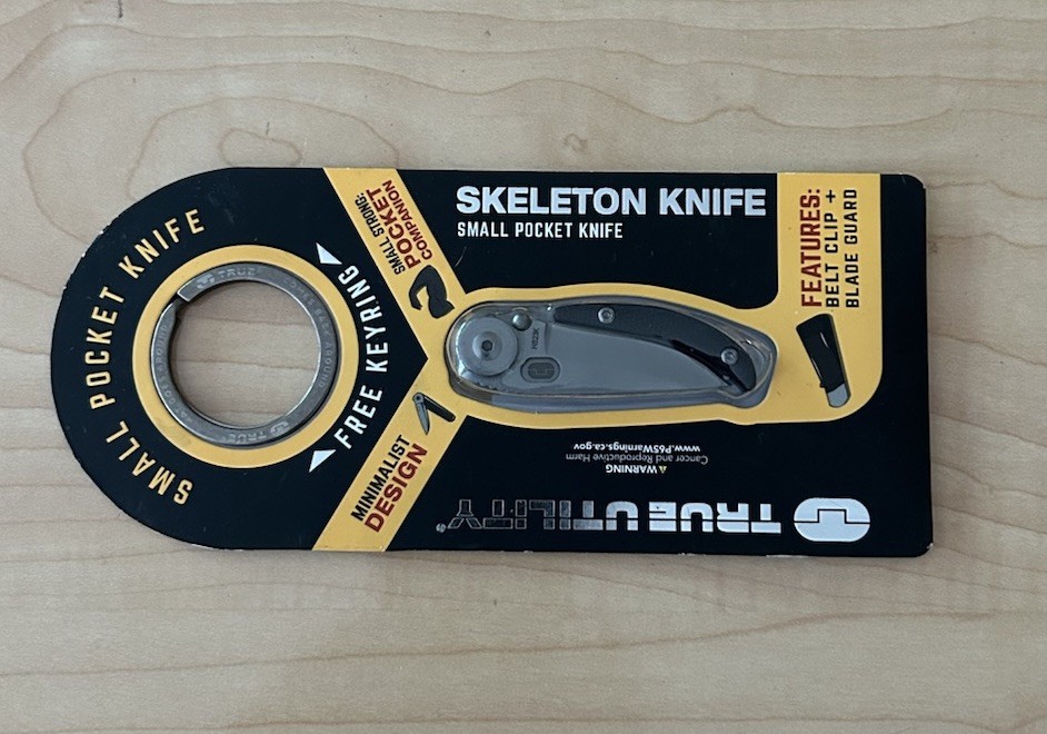 True TRUKNF0004 Skeleton Knife Small Pocket Knife with Belt Clip Keyring