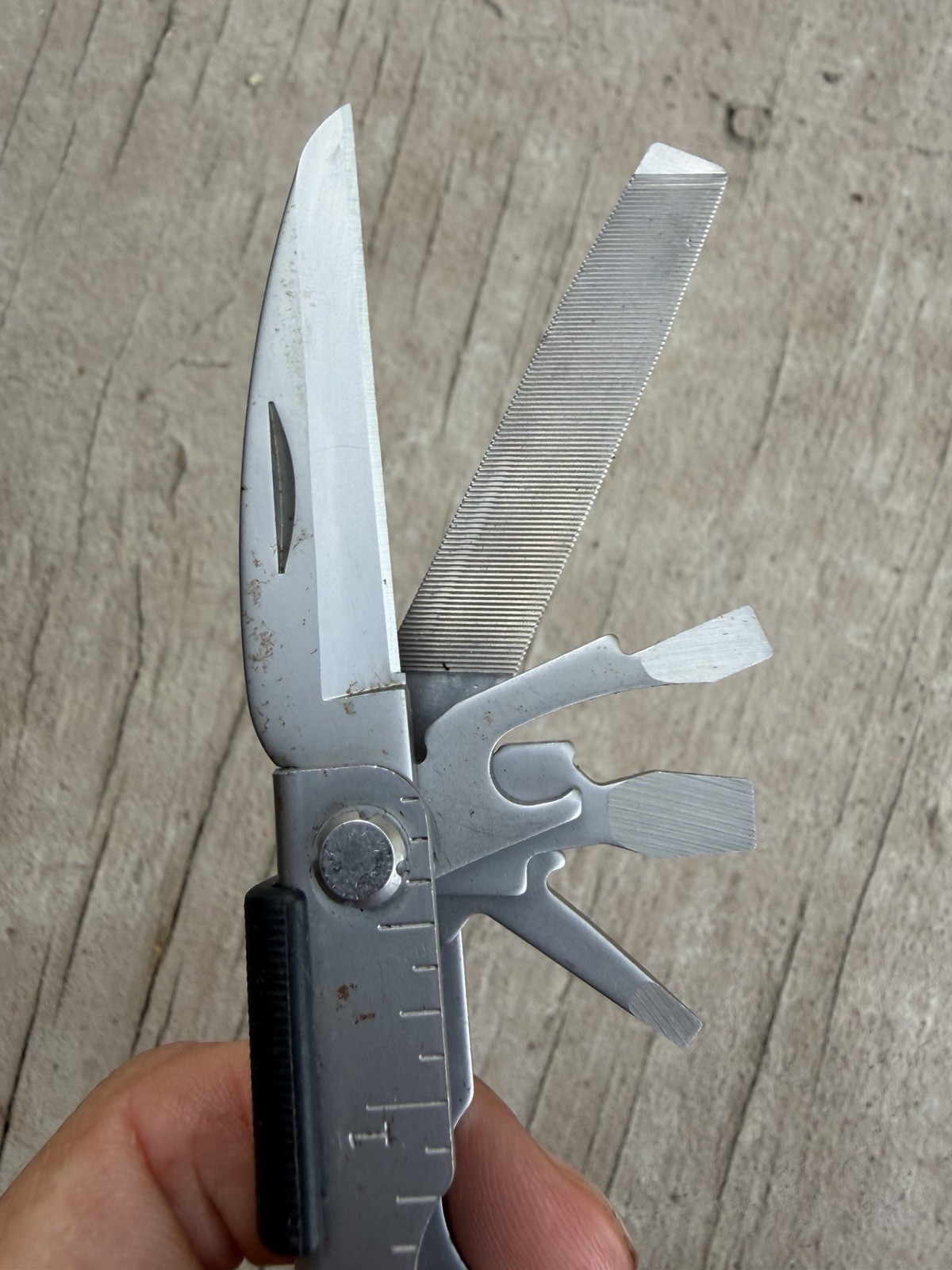 GERBER MP600 BLUNT NOSE SILVER MULTITOOL W/ACU SHEATH, EXCELLENT OVERALL