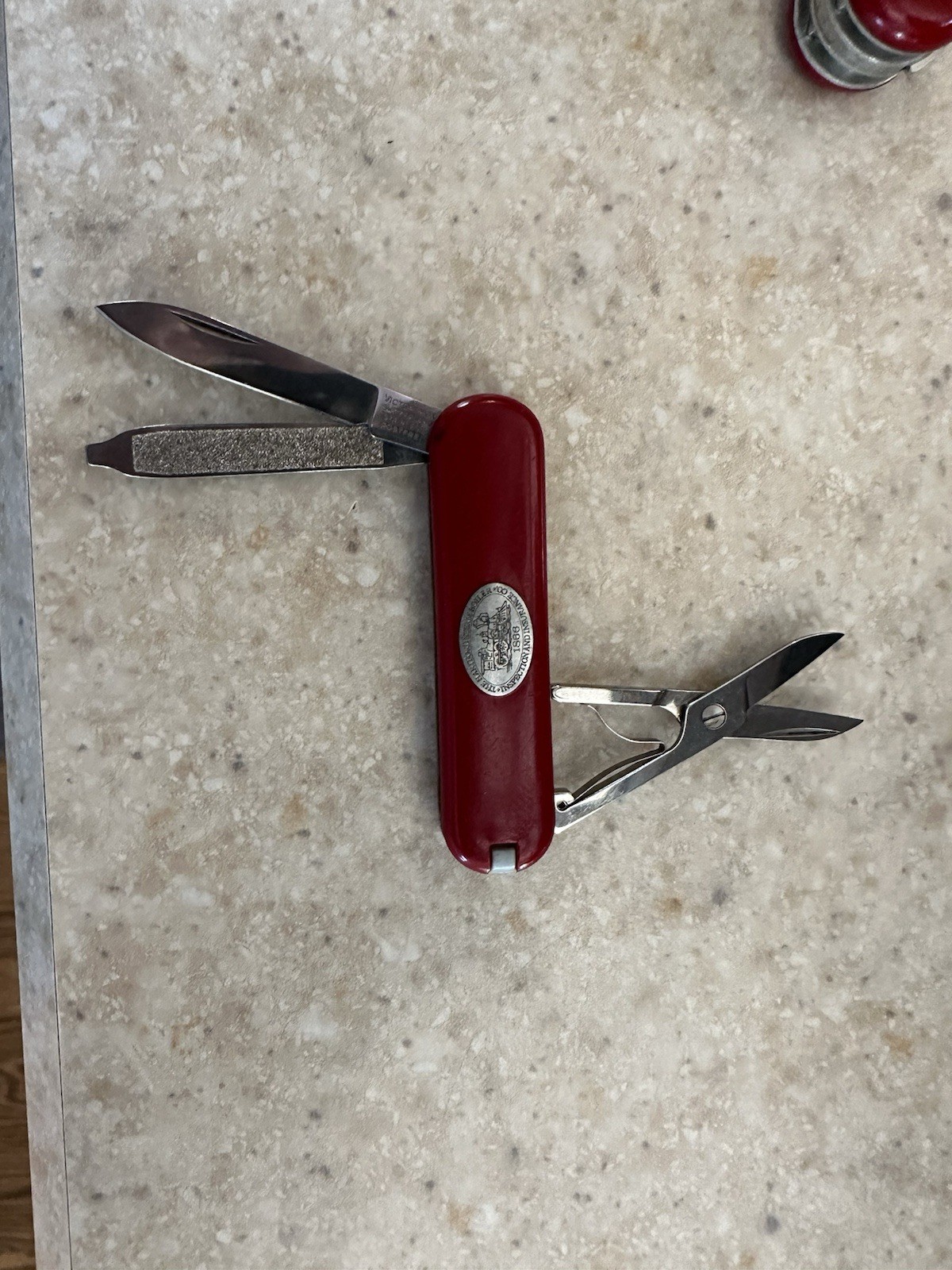 Victorinox Camper “Camping With Tent” 91mm & 60mm Classic Knife Case