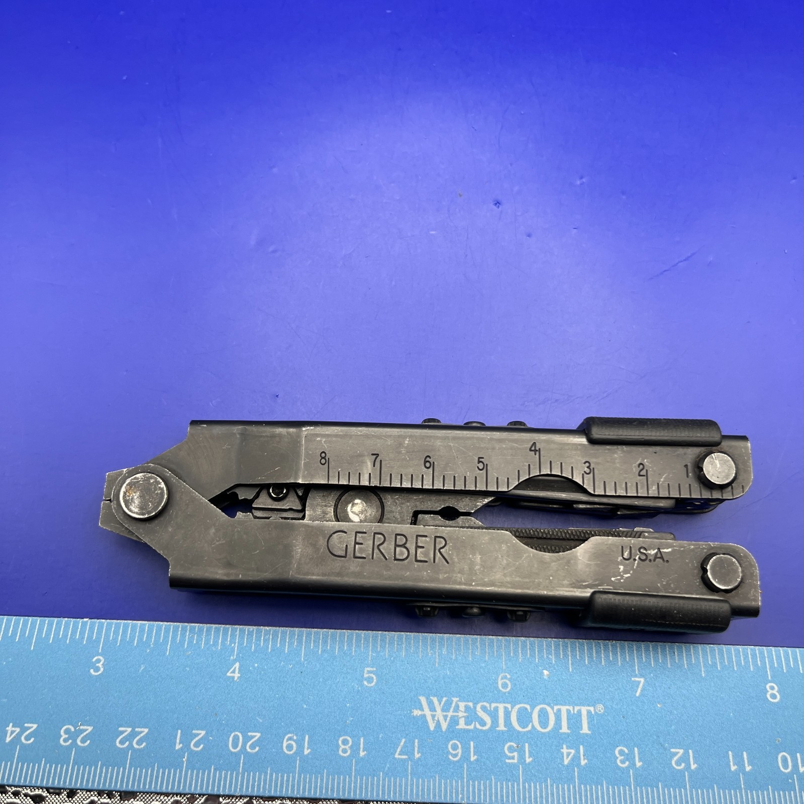 Gerber MP600 Black Oxide Multi-Tool Blunt Nose Pliers Carbide Cutters