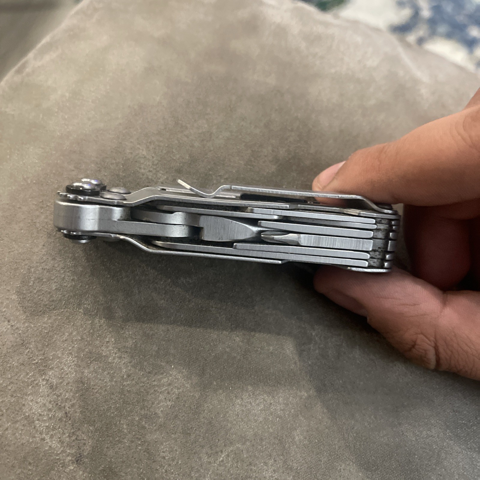 SOG PowerPint Tool Compact Lightweight Silver Multi-Tool!