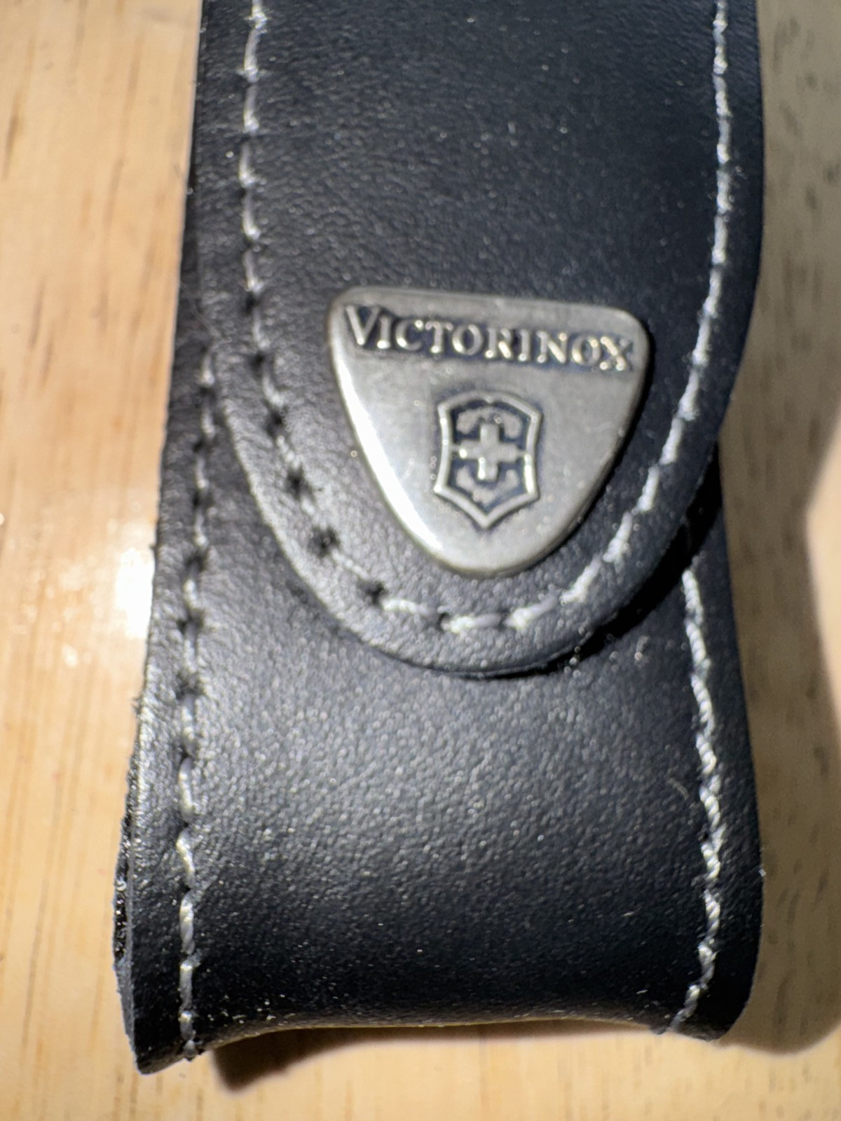 Victorinox 4.0520.3 Leather Pouch Sheath Swiss Army Pocket Knife 2-4 layer