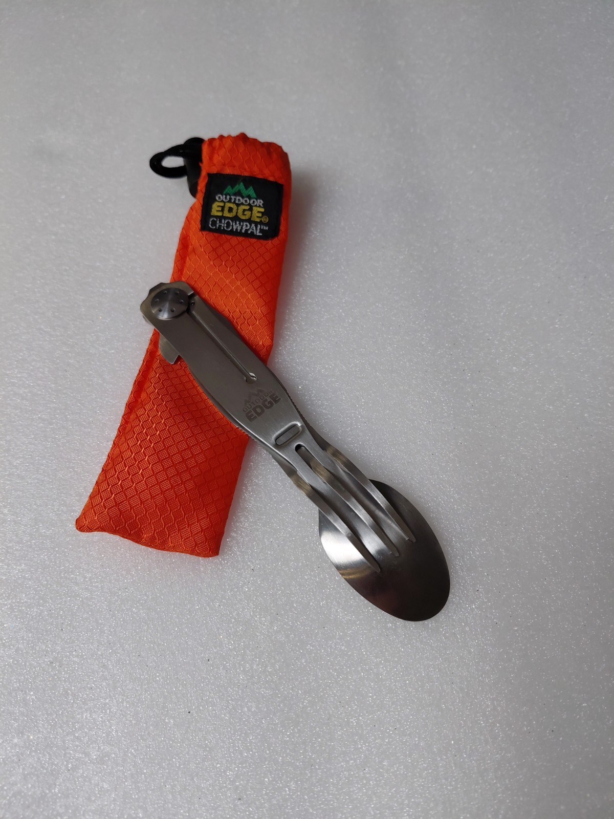 NEW Outdoor Edge ChowPal Mealtime Multitool Fork Spoon Knife Can Opener Chow-Pal