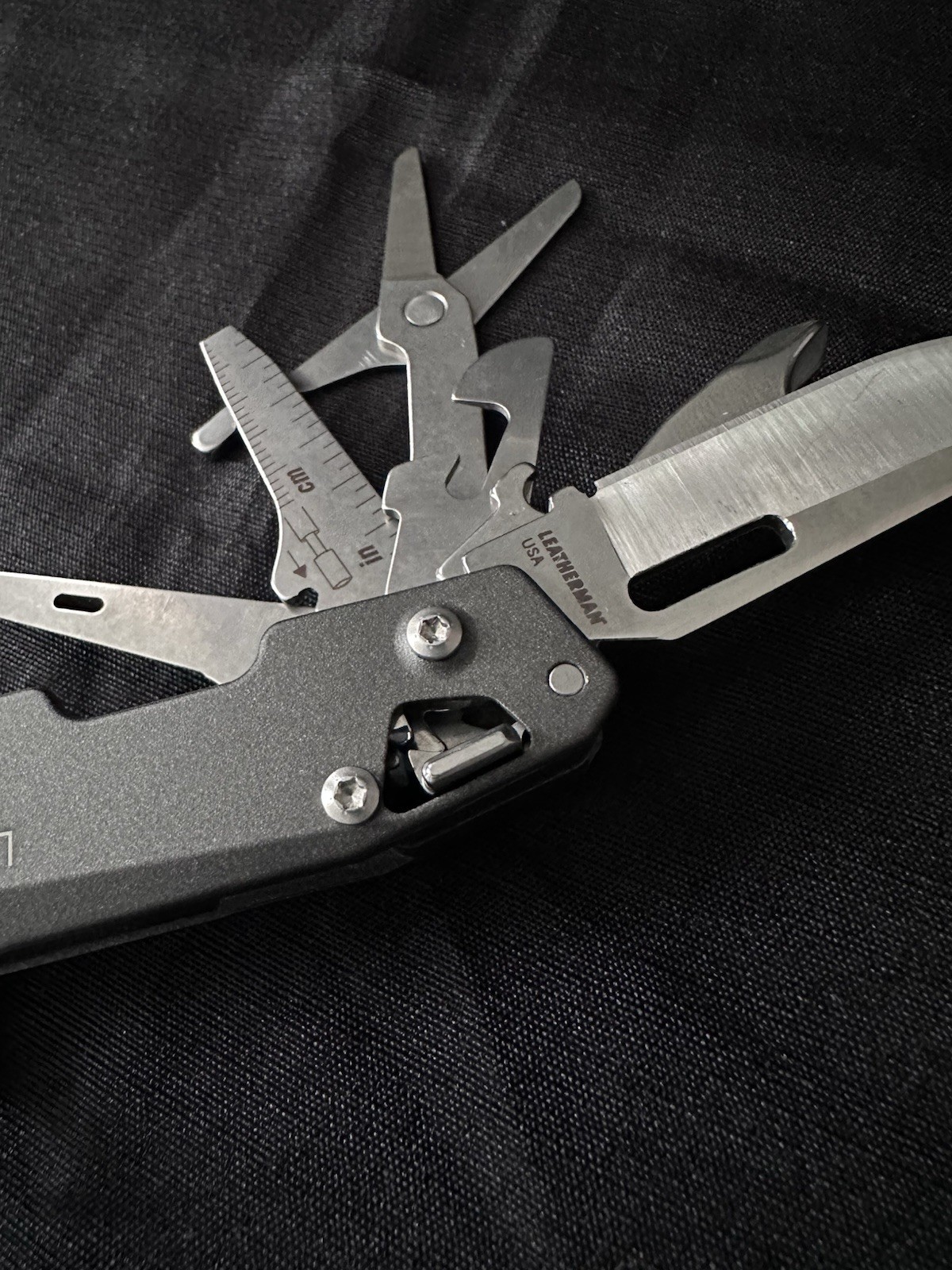 Leatherman Garage Batch #004 EUROPE 75 LE