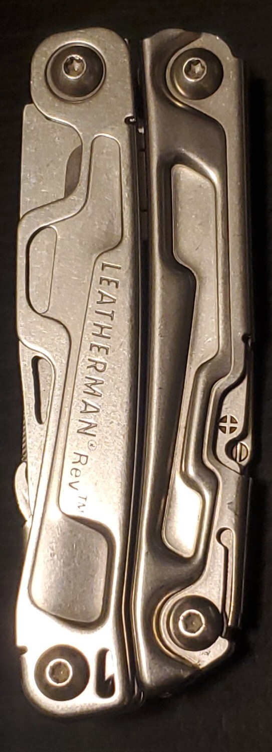 LEATHERMAN REV MULTI-TOOL IS IN PRIMO CONDITION 019