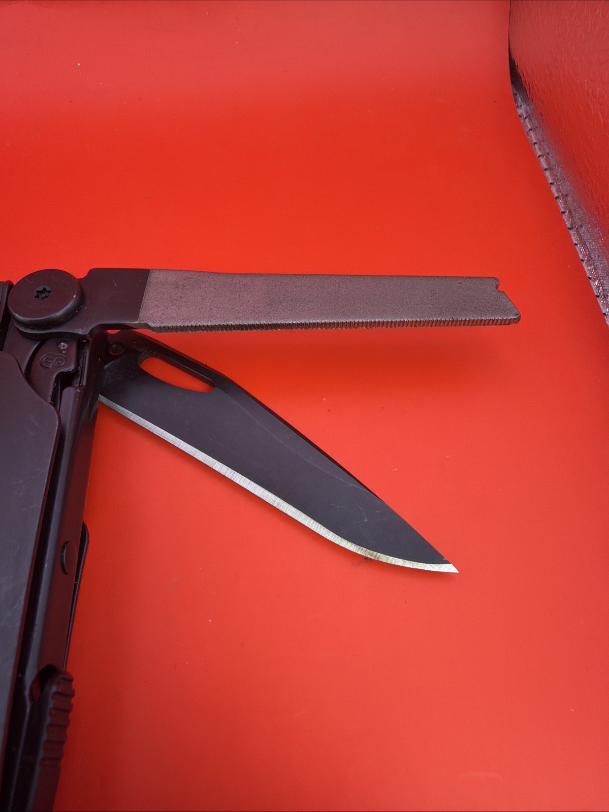 LEATHERMAN WAVE+ Plus W/Sheath Black 18 Multi-Tool USA- Excellent Condition