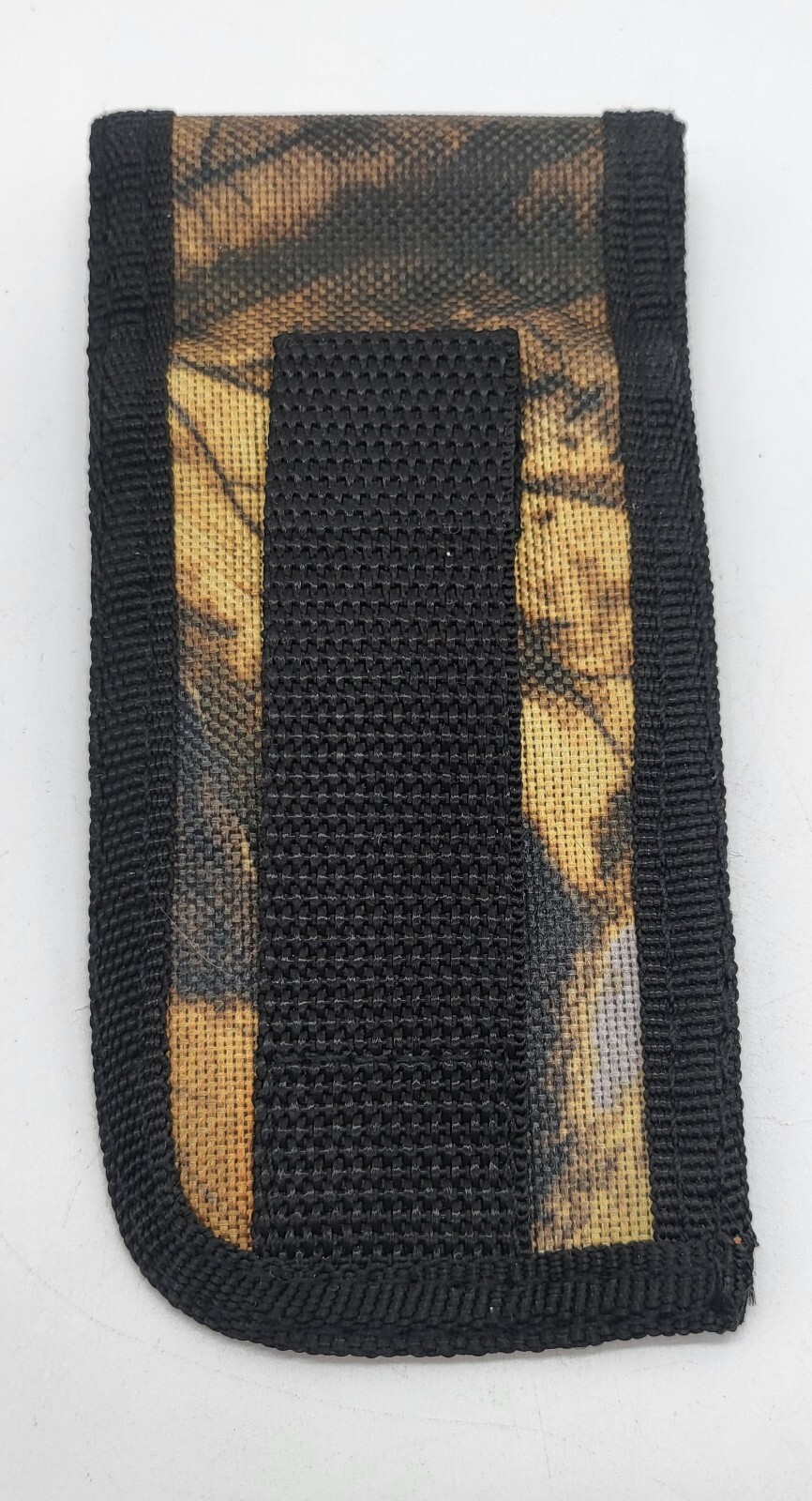 UNBRANDED CAMO HOOK AND LOOP POUCH BELT MOUNTED BRAND NEW
