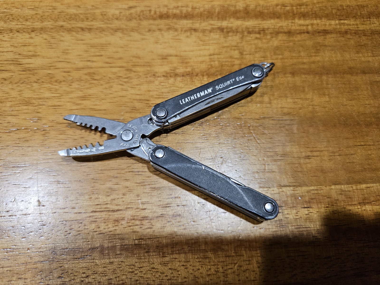 Leatherman SQUIRT ES4 electrician’s multitool black super rare discontinued