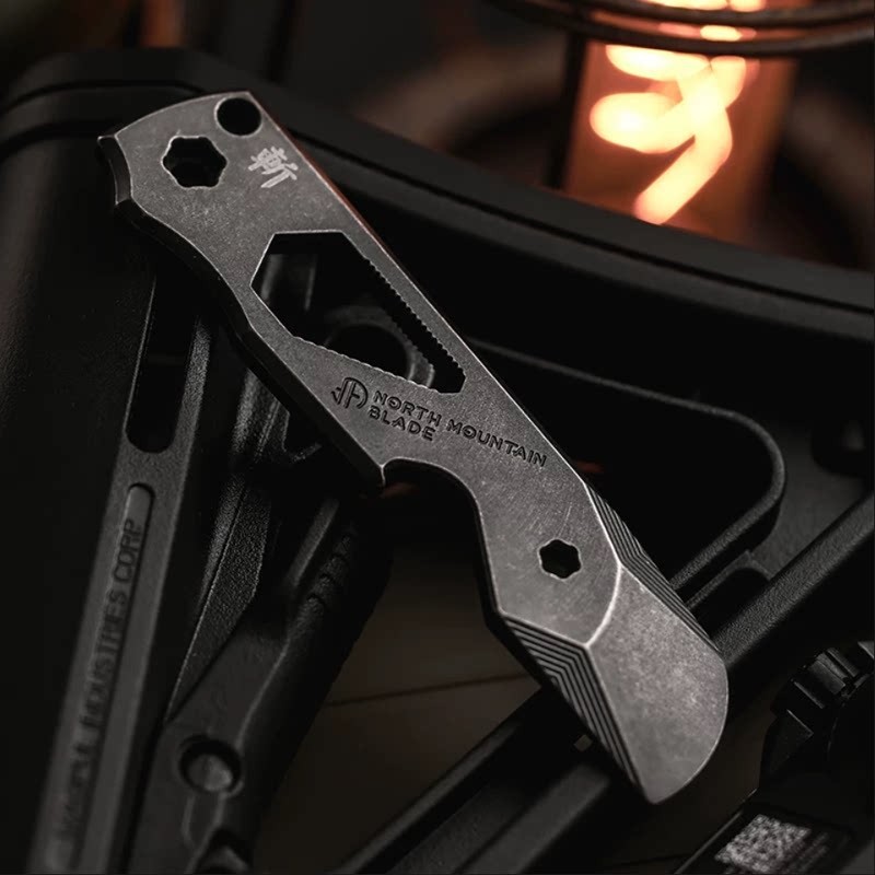 Outdoor Titanium Alloy EDC Crowbar Wrench Bottle Opener Hex Multi Function Tool