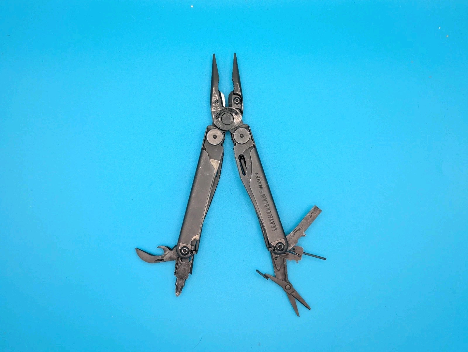 Leatherman Wave Plus + Multi-Tool! FAST SHIPPING! BLACK OXIDE! WITH SHEATH!
