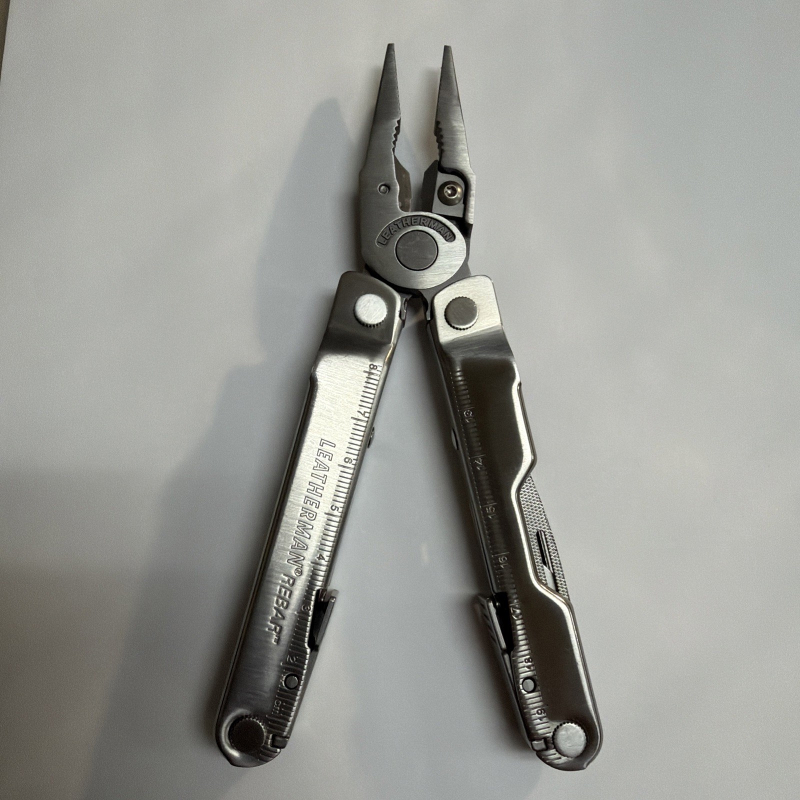 Leatherman Rebar Multi-Tool Plier stainless steel – Good Condition