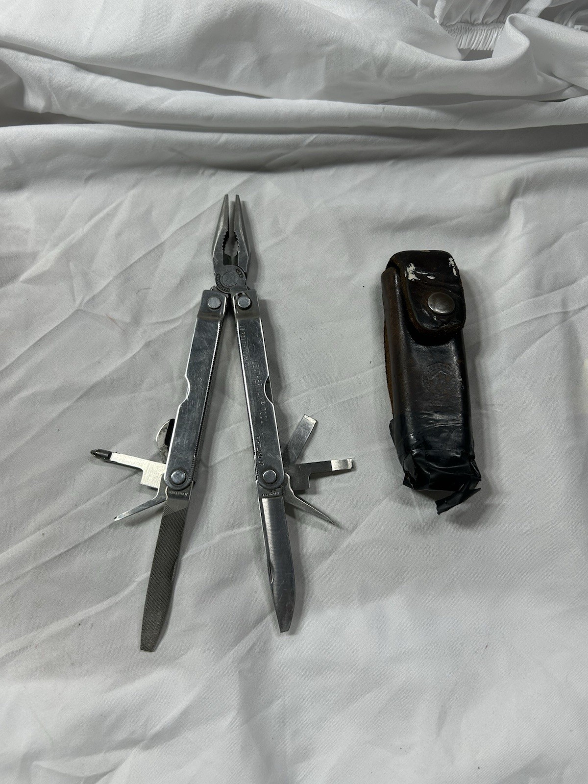 Leatherman Multi Tool With Leather Case VTG Original U.S.A. Read