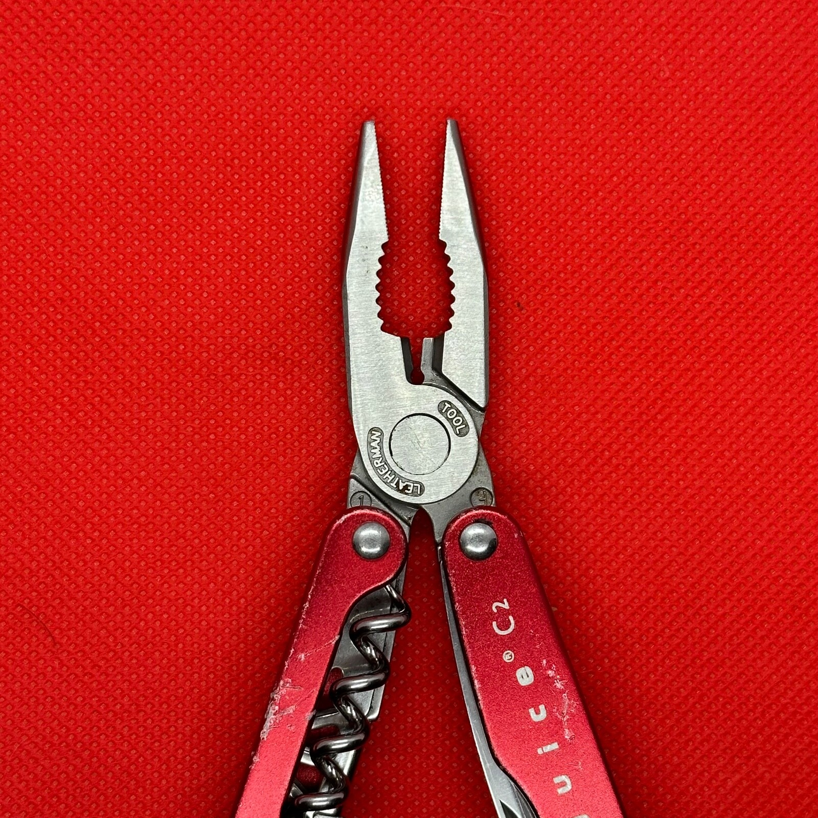 Red “Google” Leatherman Juice C2 Multitool. Discontinued/Retired **READ**