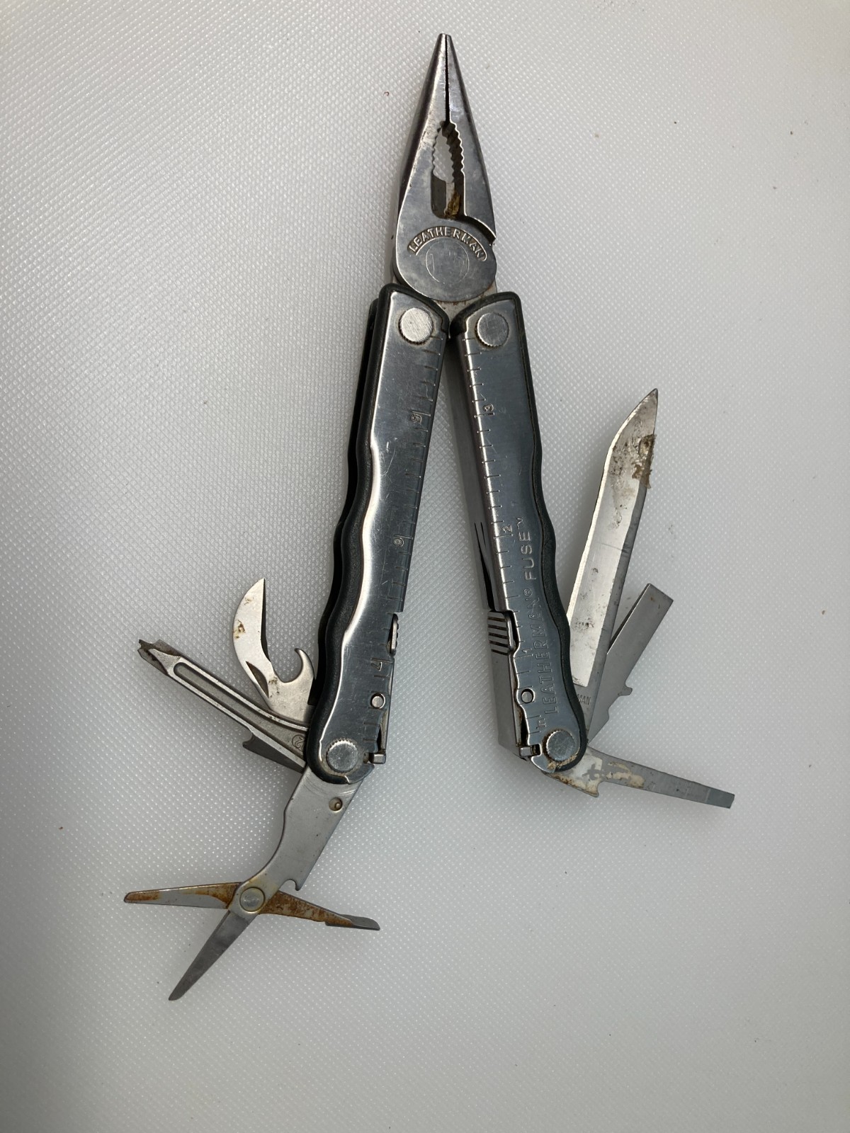 Leatherman REBAR Multi-Tool (B)