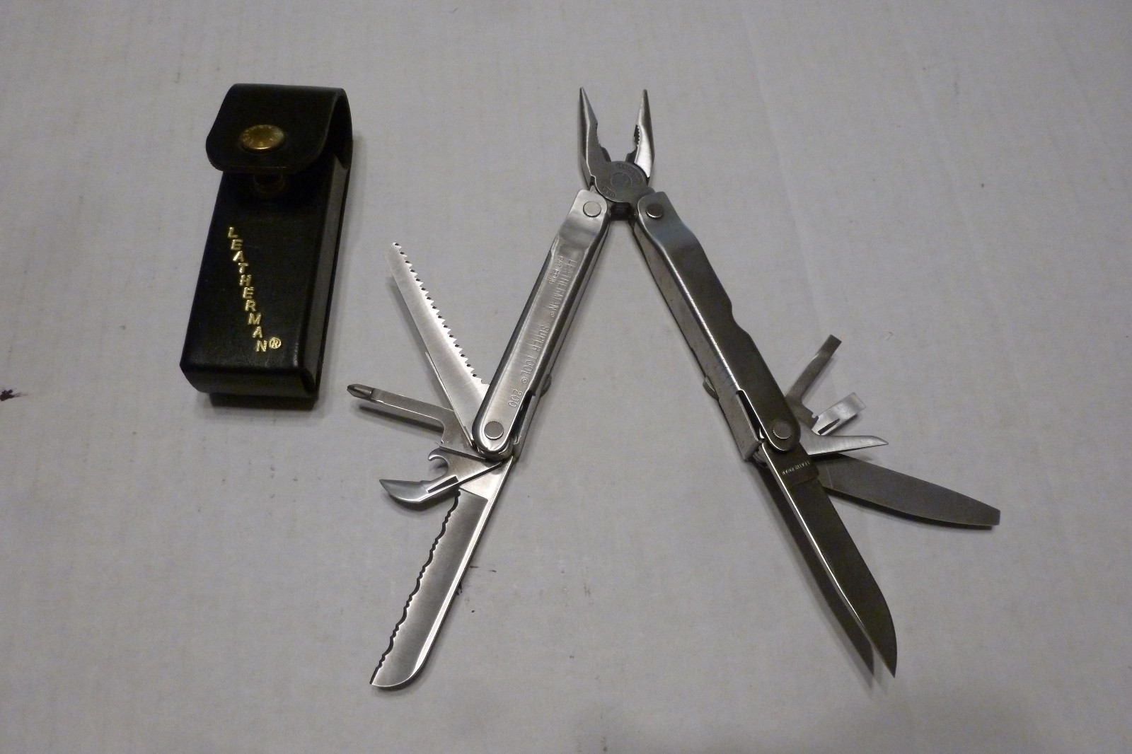 Leatherman Super Tool 200 Retired Collectable Very Rare Made In USA Never Used