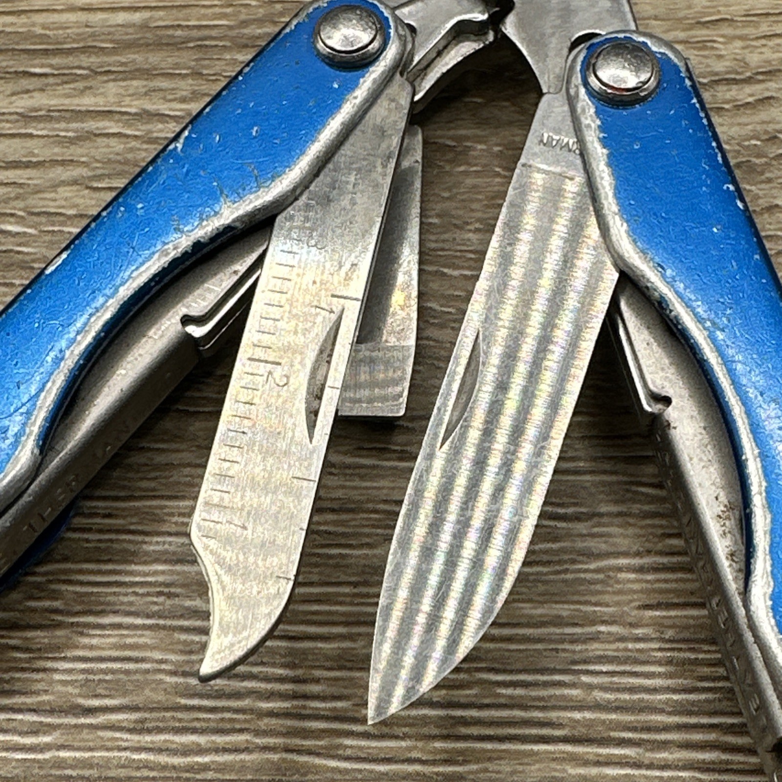 Leatherman Squirt S4 Blue Multitool Discontinued Made in the USA