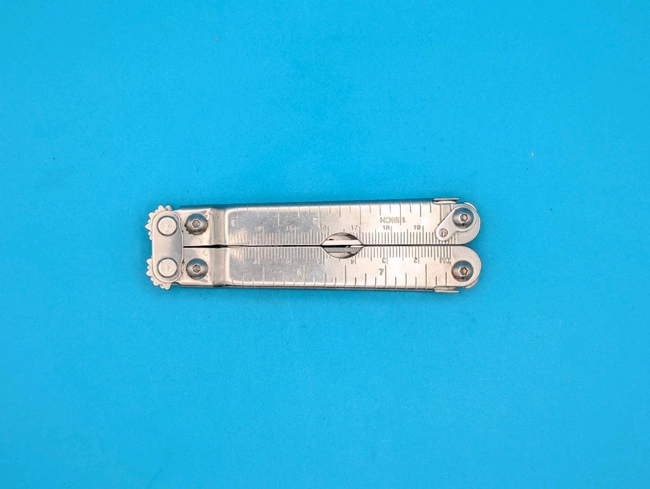 SOG Specialty Knives & Tools Multi Tool Lynnwood WA USA