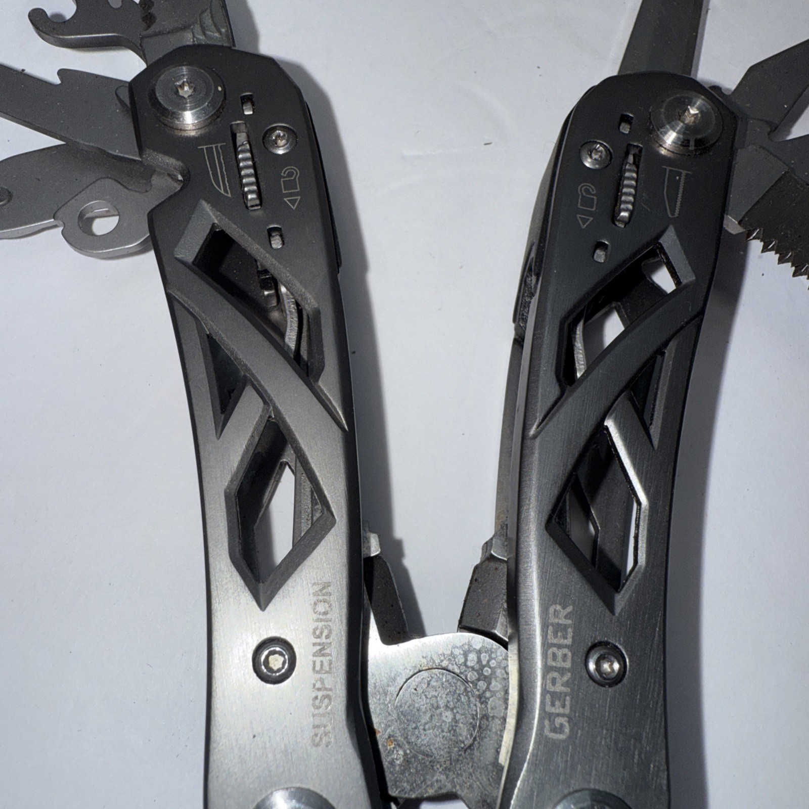 Gerber Suspension Multi-Tool No Sheath