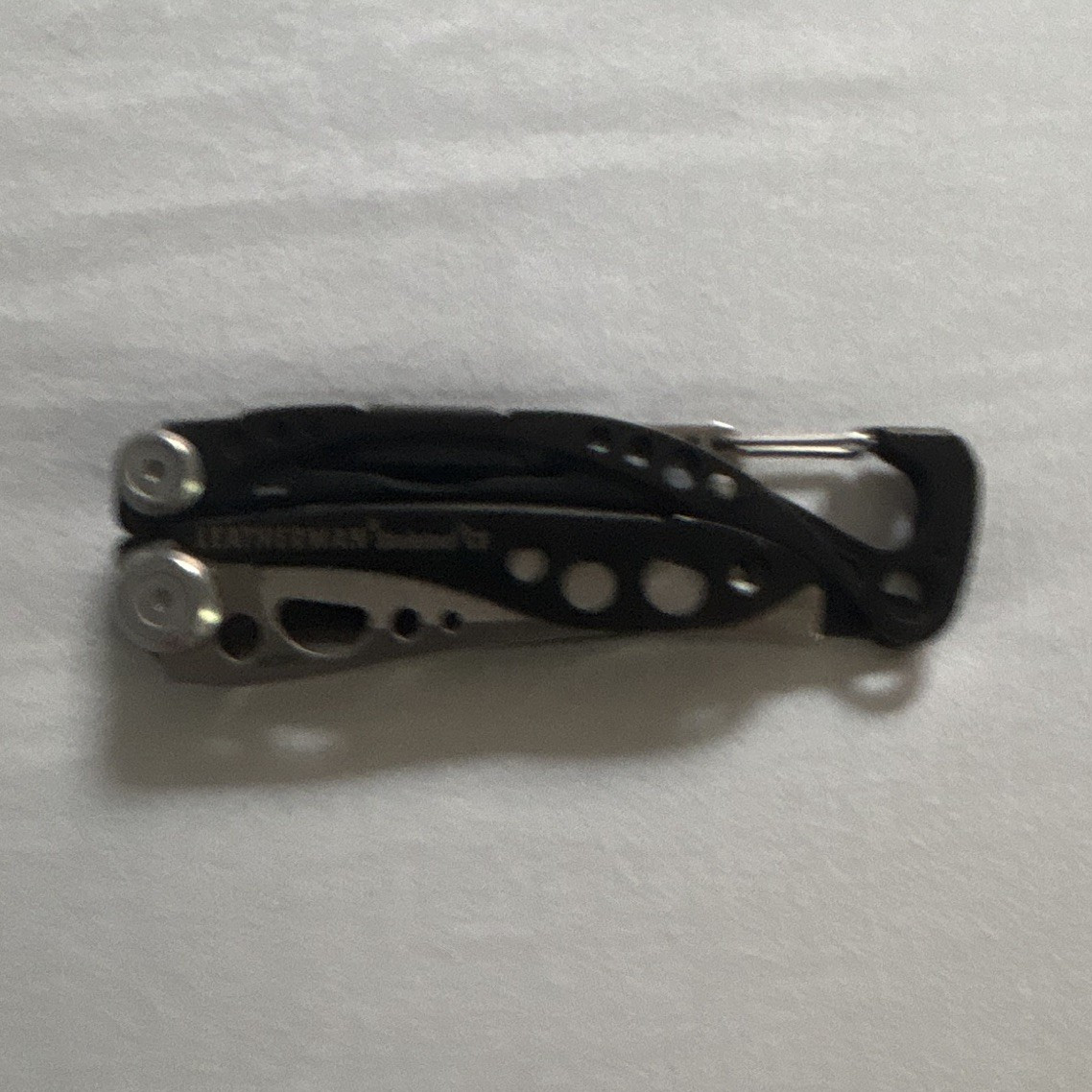 Leatherman skeletool