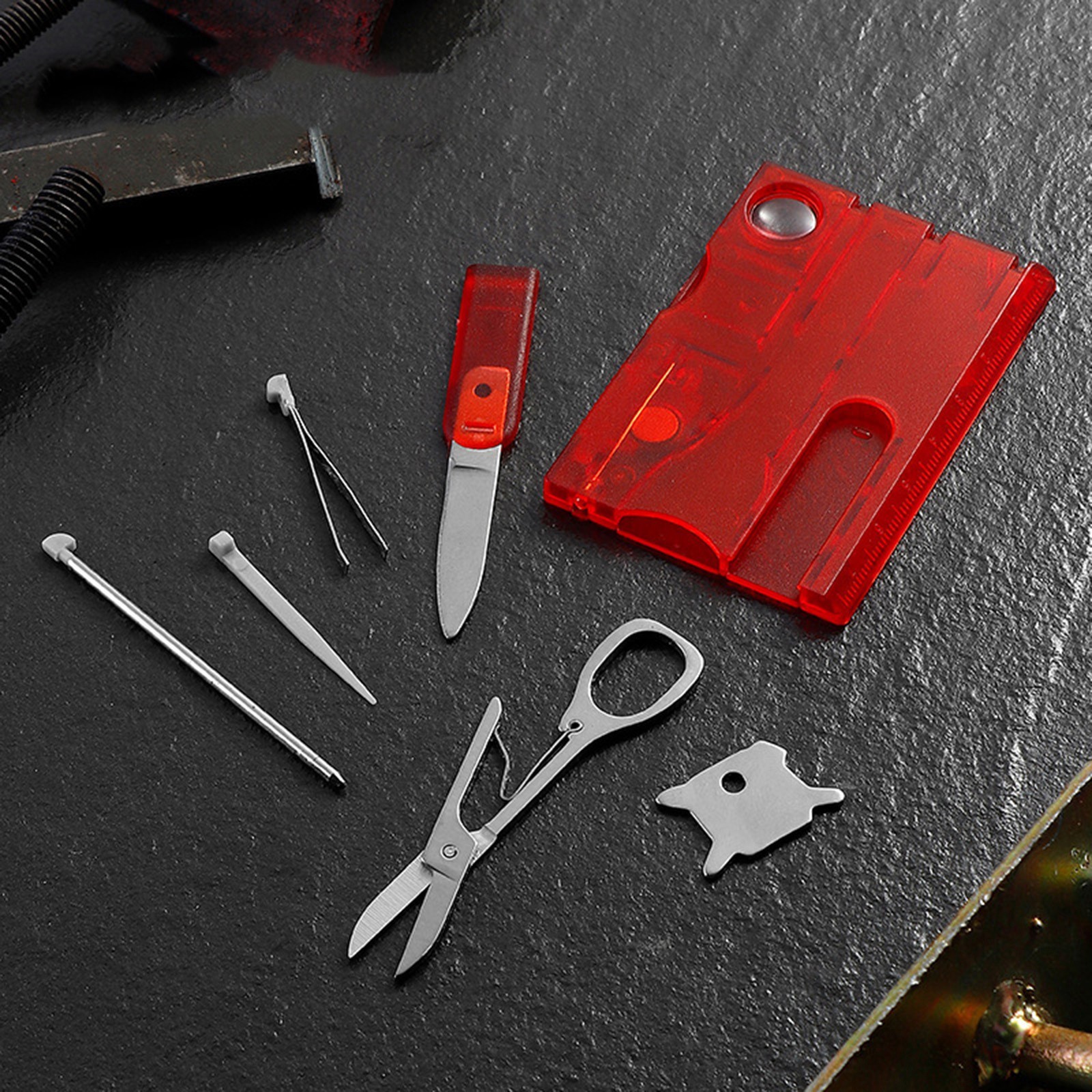 New 14-In-1 Survival Card Blue 3.2 * 2.2 * 0.2in Red 8.2 * 5.6 * 0.5cm Black Red
