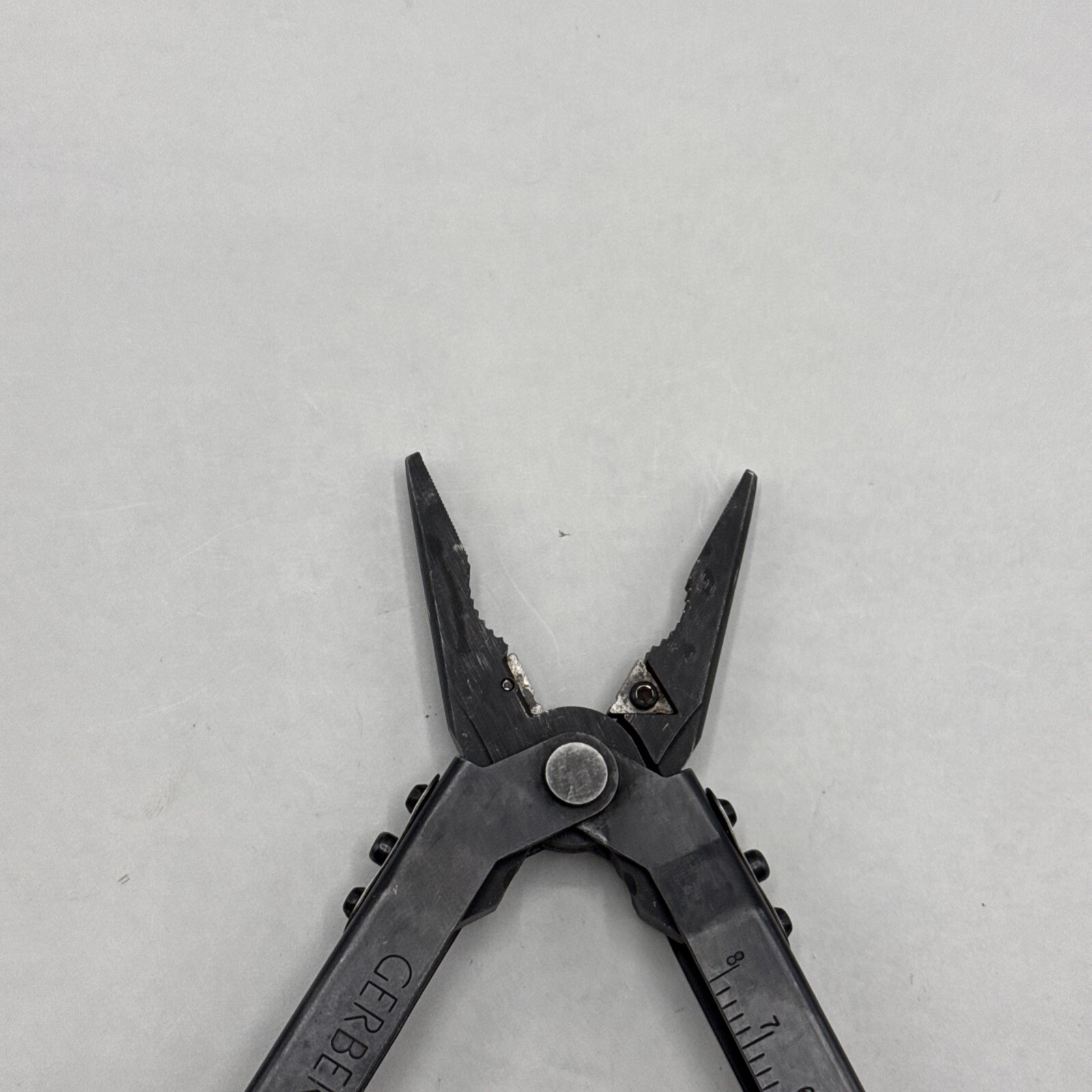 Gerber MP 600, Carbide Cutters, Needlenose – Black