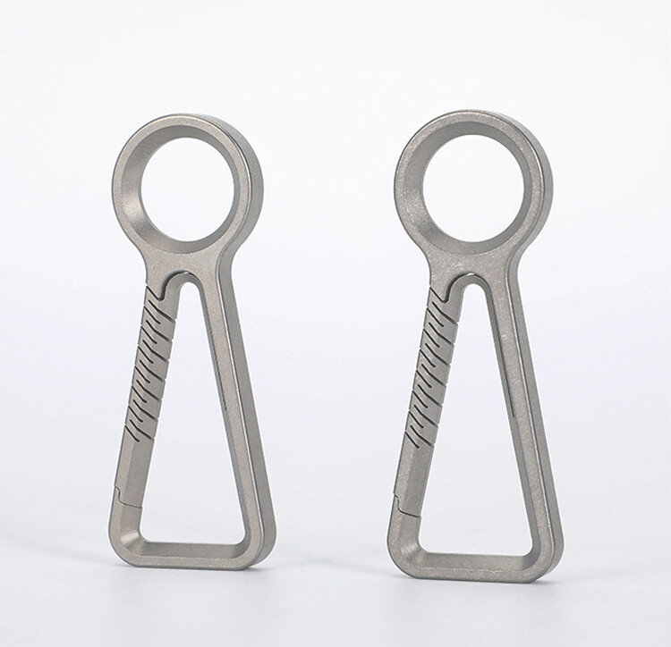 TC4 Titanium Alloy Keychain Car Key Chain Quality Portable Carabiner EDC Tool