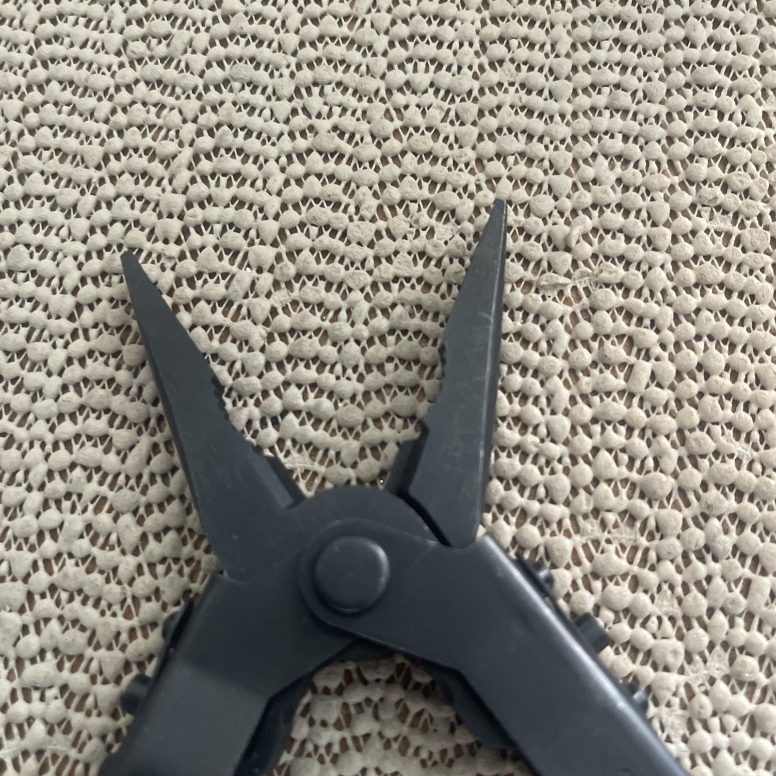 Gerber MP600 Black Oxide Multi-Tool Needle Nose Pliers