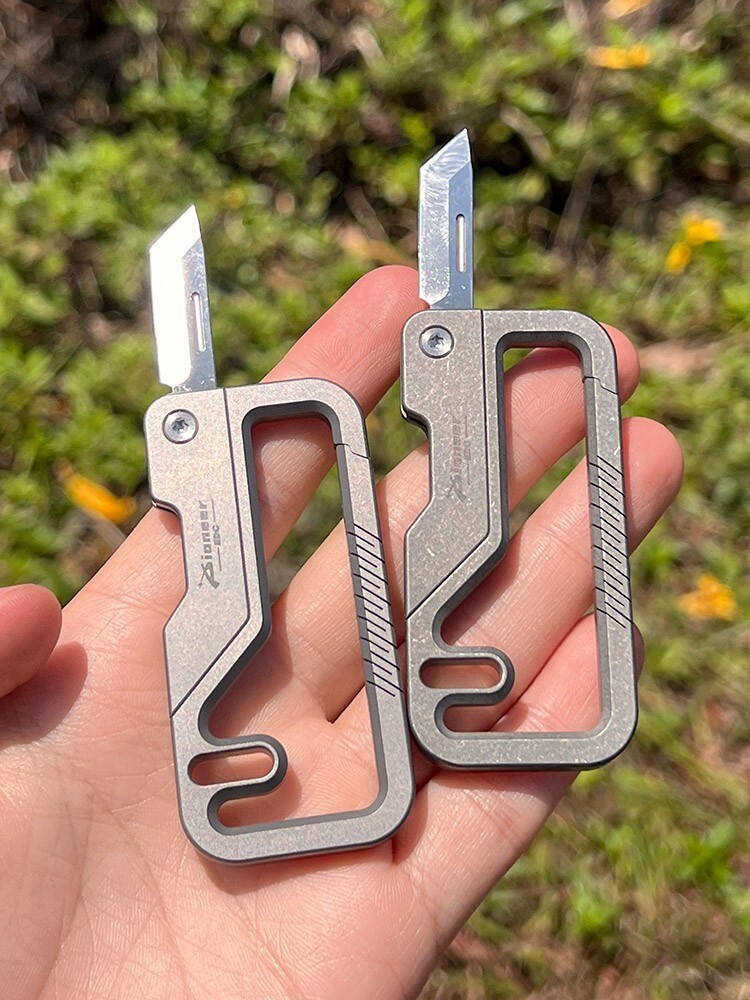 EDC Titanium Keychain Buckle 12C28 Blade Folding Knife Pocket Outdoor Multi Tool