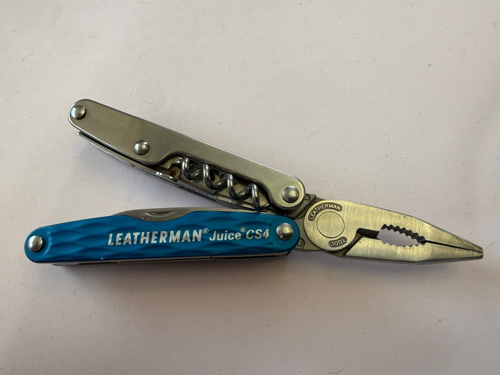 Leatherman Juice CS4, Great EDC – Rare, Discontinued Blue Gen 2