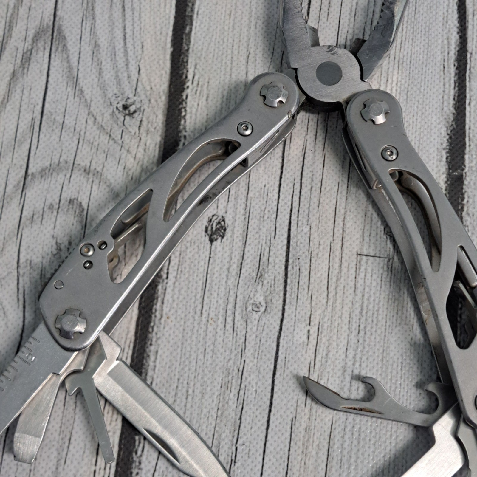 Winchester Winframe Multi-Tool Knife