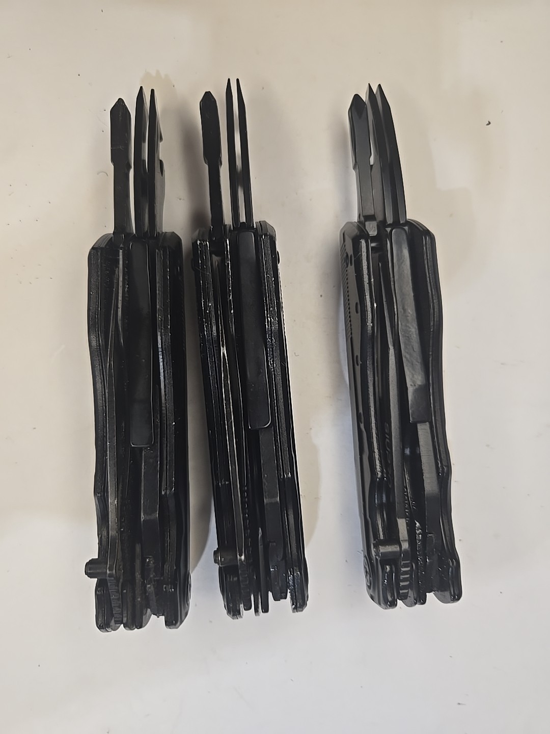 RoverTac Pocket Knife Multitool – 13-in-1 Multi Tool