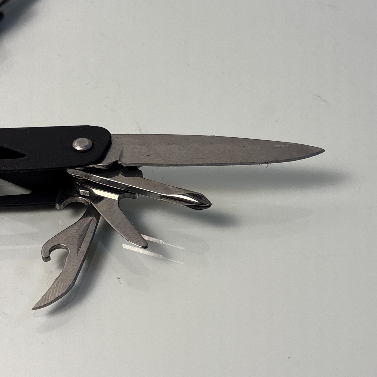 Black Skeleton Handle Multitool Pliers Pocket Knife Folding Tool Set EDC