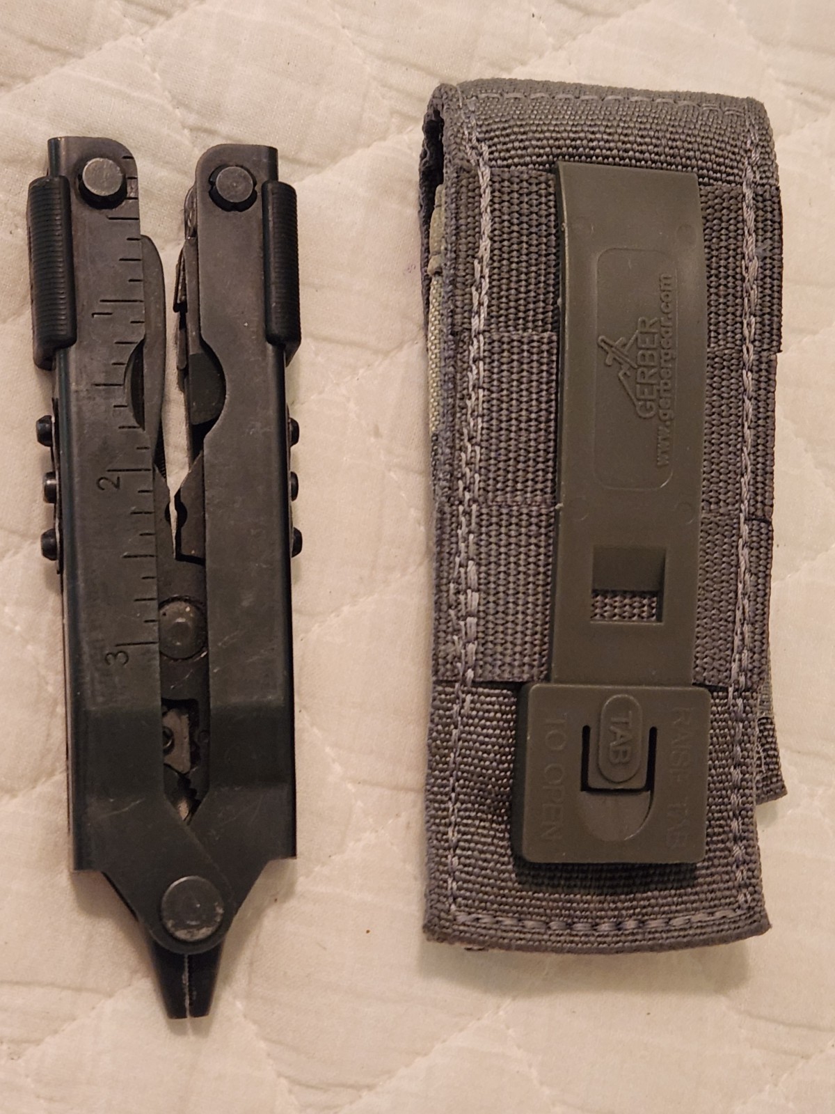 Gerber USA MP600 Black Multi-Tool With ACU Gerber Sheath