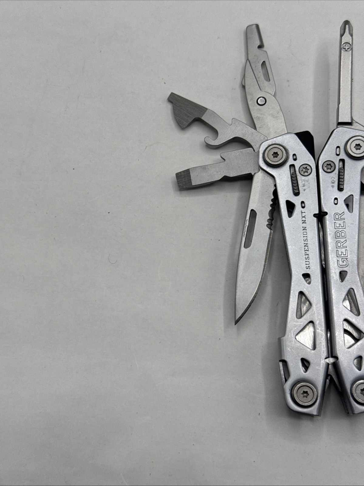 Gerber Suspension NXT & Paraframe II Knife Combo – Silver & Ti Grey